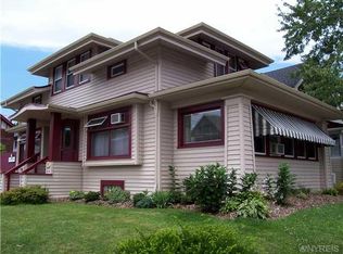 4 Seminole Pkwy, Buffalo, NY 14210