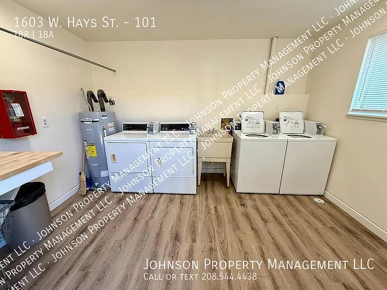 1603 W Hays St #101 — Photo 8