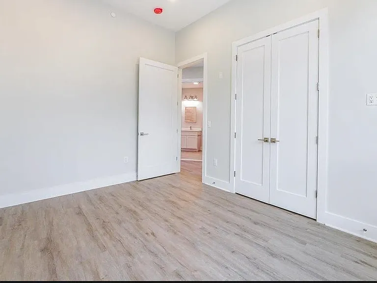658 Grand St #201 — Photo 14