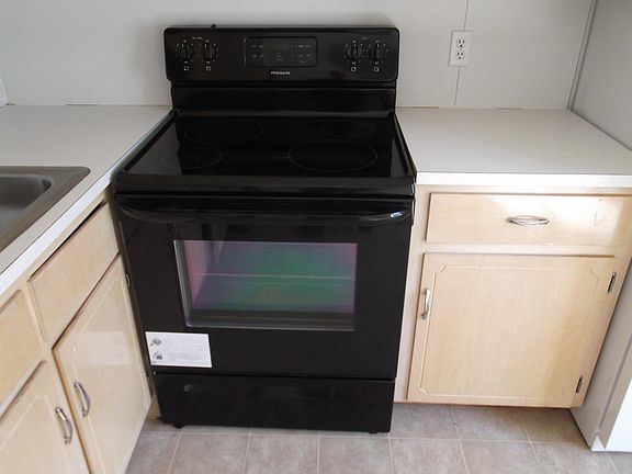 FLAT TOP ELECTRICAL RANGE