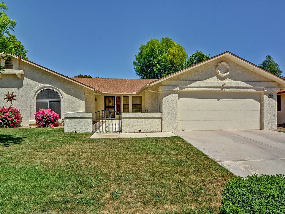 1st image of 13018 W Blue Sky Dr