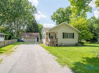 1964 Connecticut Blvd, Holland, OH