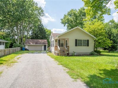 1964 Connecticut Blvd, Holland, OH, 43528