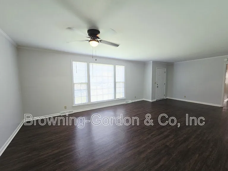 1147 Duncanwood Dr — Photo 6