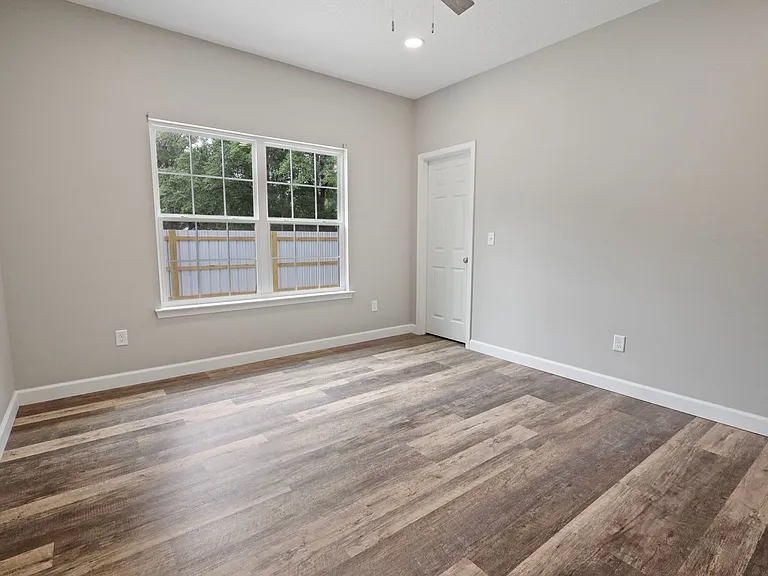 275 Myrtle Ave — Photo 9