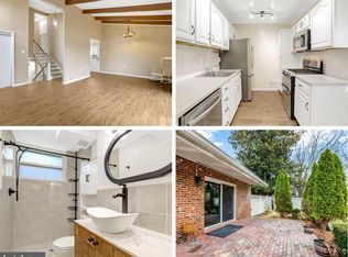 2800 Joseph Makell Ct, Alexandria, VA 22306