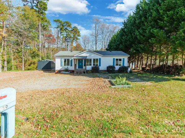 810 Dallas Spencer Mountain Rd, Dallas, NC 28034
