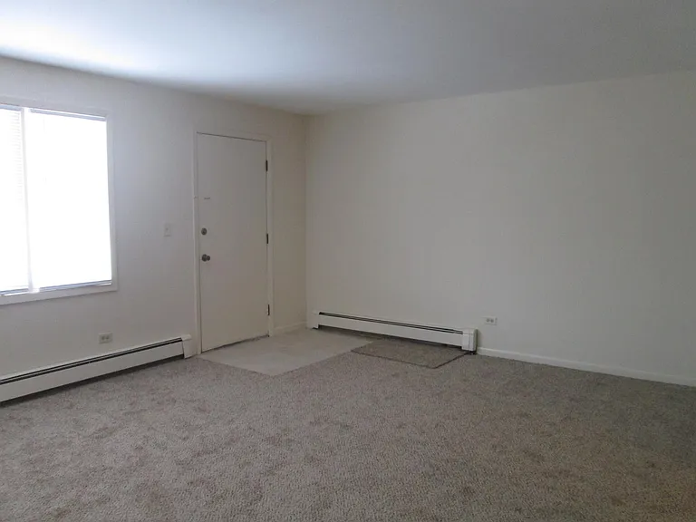 205 W Todd Ave #204 — Photo 2