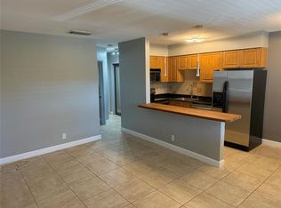 2607 NE 8th Ave APT 24, Wilton Manors, FL 33334