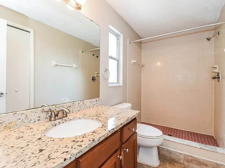 8244 Yolanda Ct — Photo 11