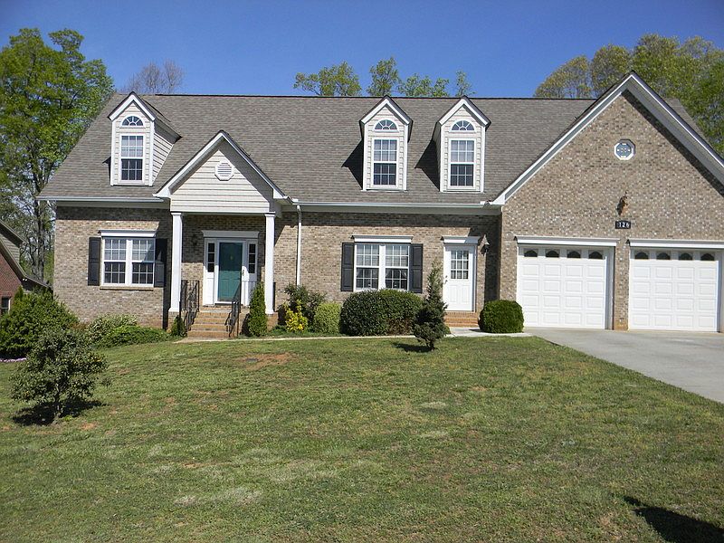1st image of 126 W Tattersall Dr