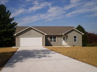 1038 Old Lantana Rd, Crossville, TN 38555