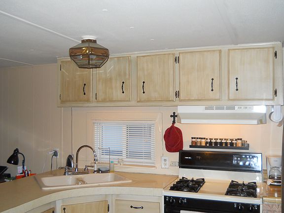 4th image of 2645 Court Street #109