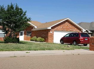 2220 Enloe Dr, Clovis, NM 88101