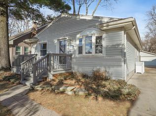 256 Leroy Ave, Clawson, MI