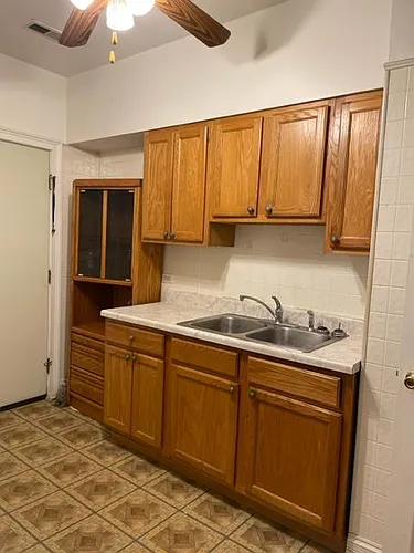 1119 N Harding Ave #1 Photo 1 1119 N Harding Ave #1 Photo 1
