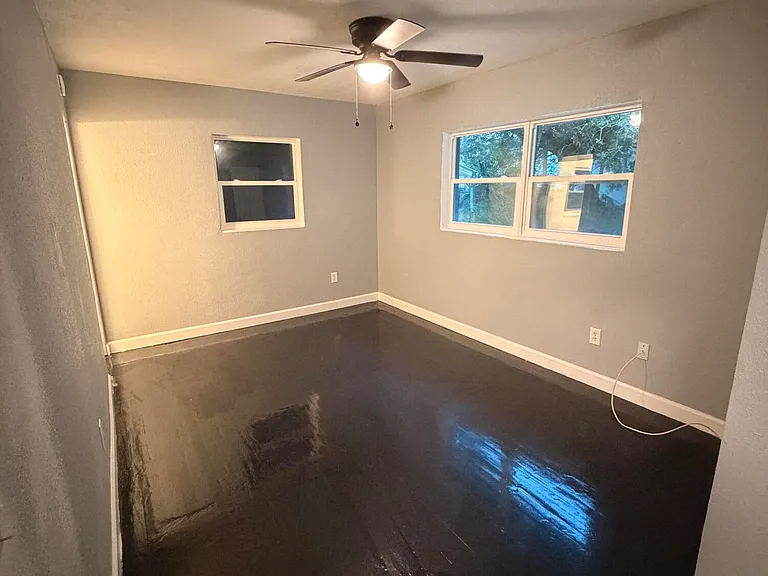 2309 Anna Dr — Photo 14