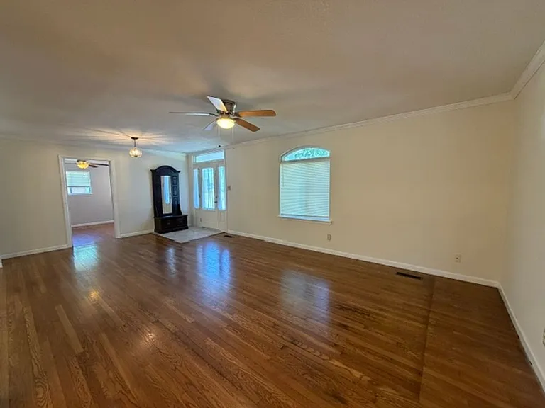 3109 Peerless Rd NW — Photo 3
