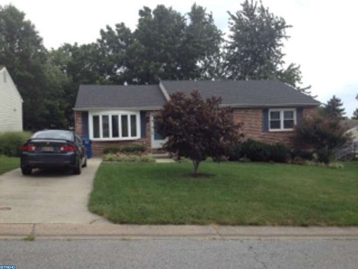 1st image of 105 E Delaware Ave