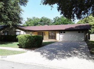 6416 Lawndale Dr, Edgecliff Village, TX 76134