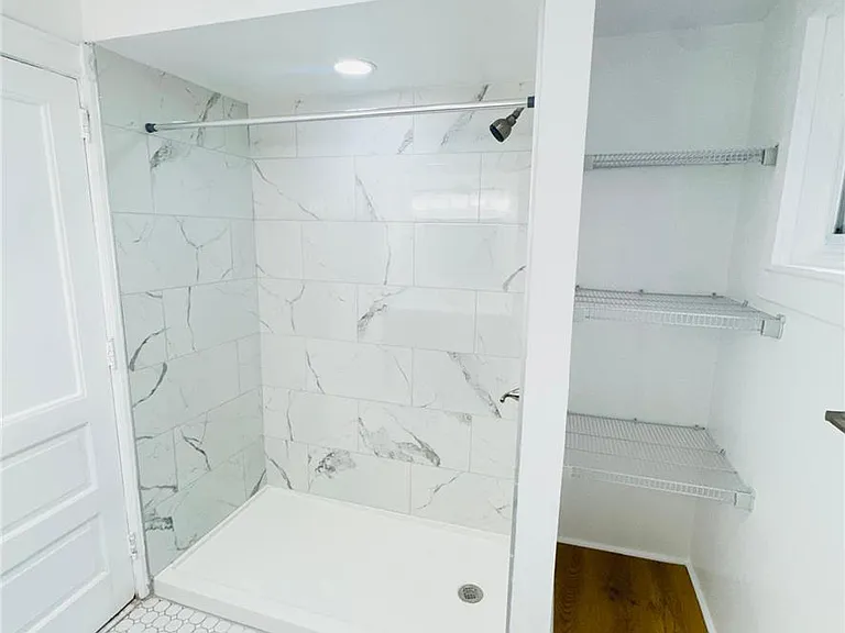 622 Cleveland St — Photo 18