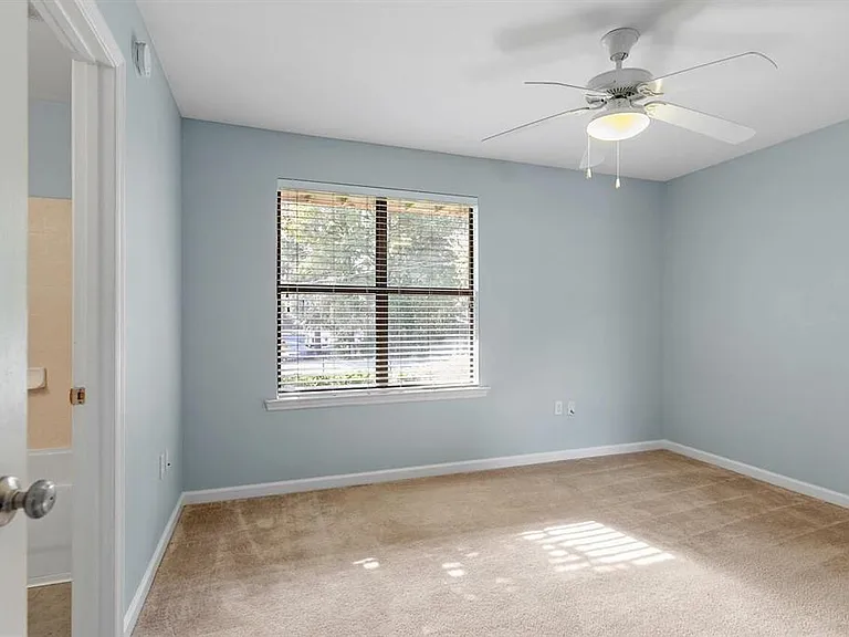 2307 Timber Oaks Ln — Photo 10