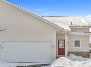 4204 Rymark Ct, Shakopee, MN 55379