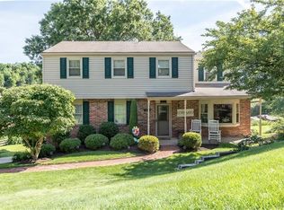 1617 Duchess Ln, Pittsburgh, PA 15236