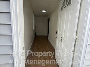 2693 New Scotland Rd #8, Voorheesville, NY 12186