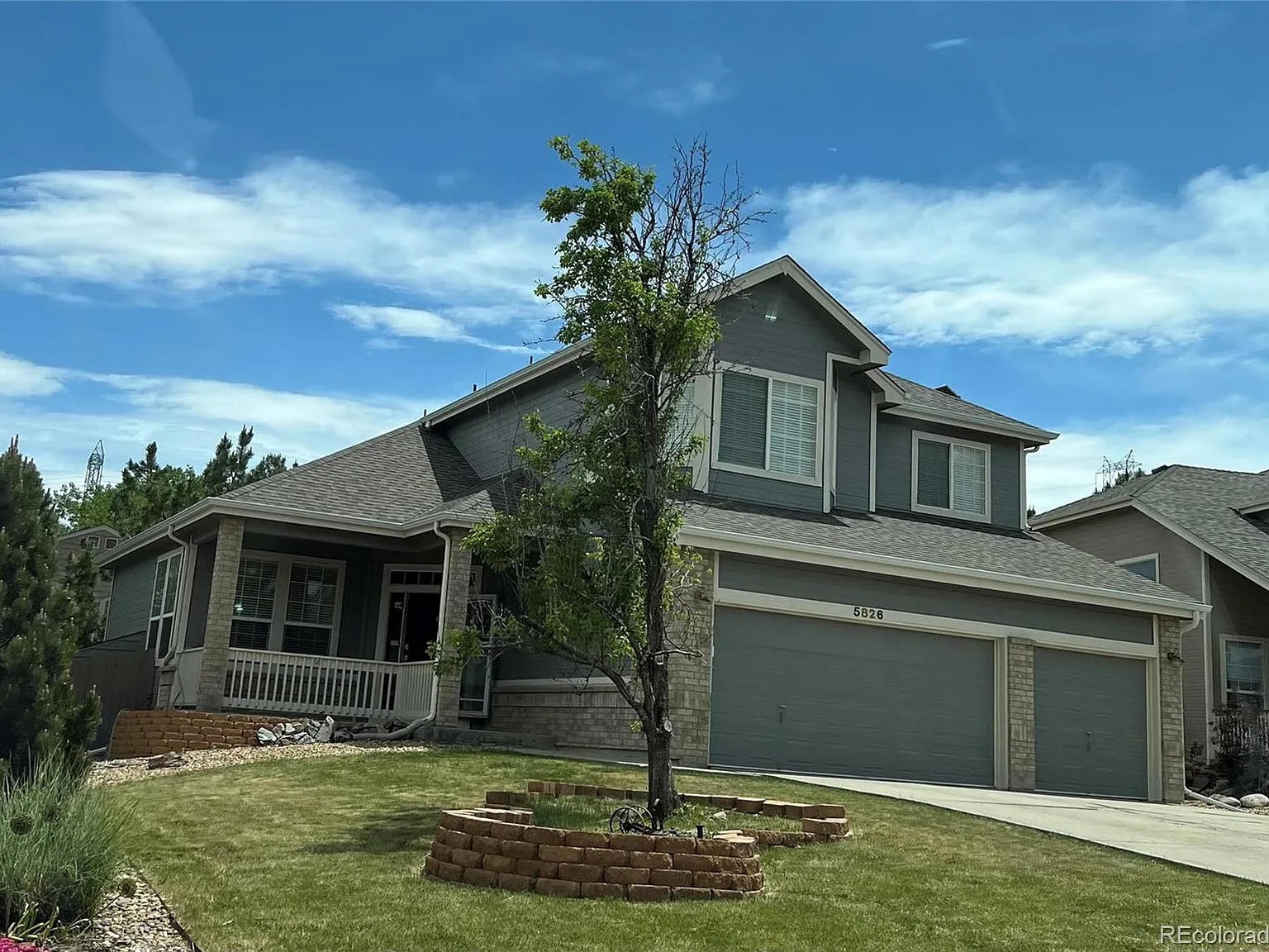 5 bed, 3.5 bath, 3553 sqft, $4,900 — Photo 1