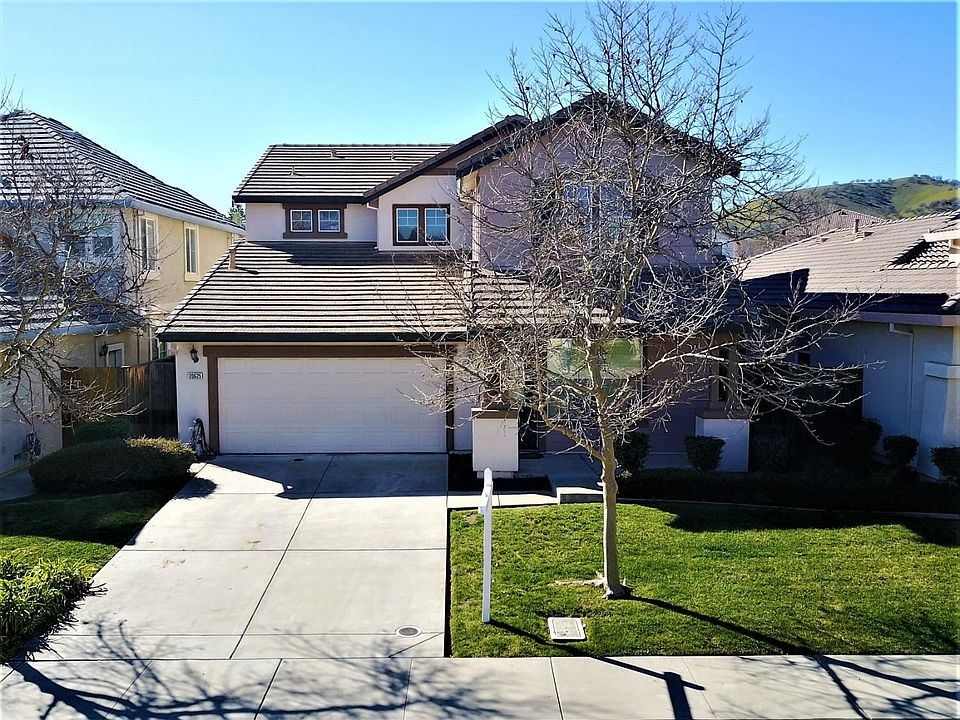 1st image of 20625-20625 Sarazen Pl