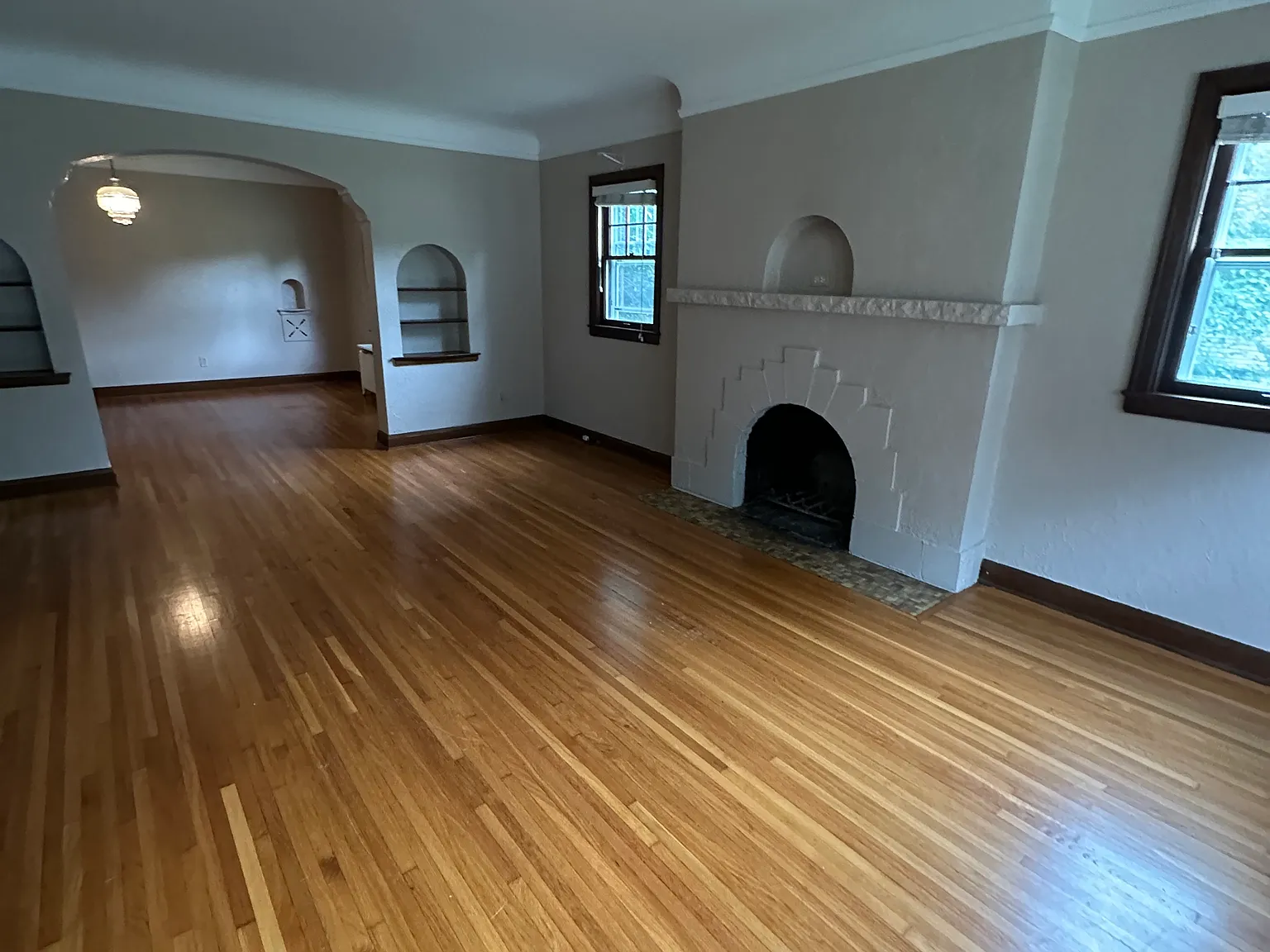 3 bed, 1650 sqft, $2,350 — Photo 2