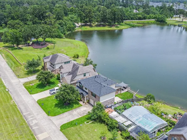 12009 La Salle River Rd, Conroe, TX 77304
