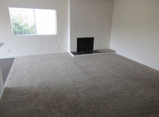 11943 Kiowa Ave APT 5, Los Angeles, CA 90049