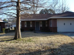 1635 Ashdown St, Jackson, MS 39213
