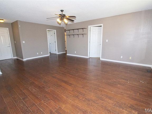 2nd image of 126 Hickory Valley Rd