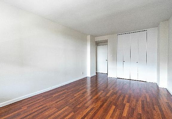 4th image of 104-60 Queens Blvd APT 6F