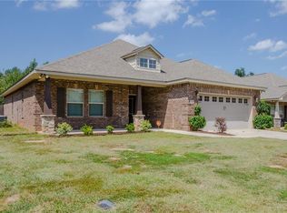 2269 Clairmont Dr W, Semmes, AL 36575
