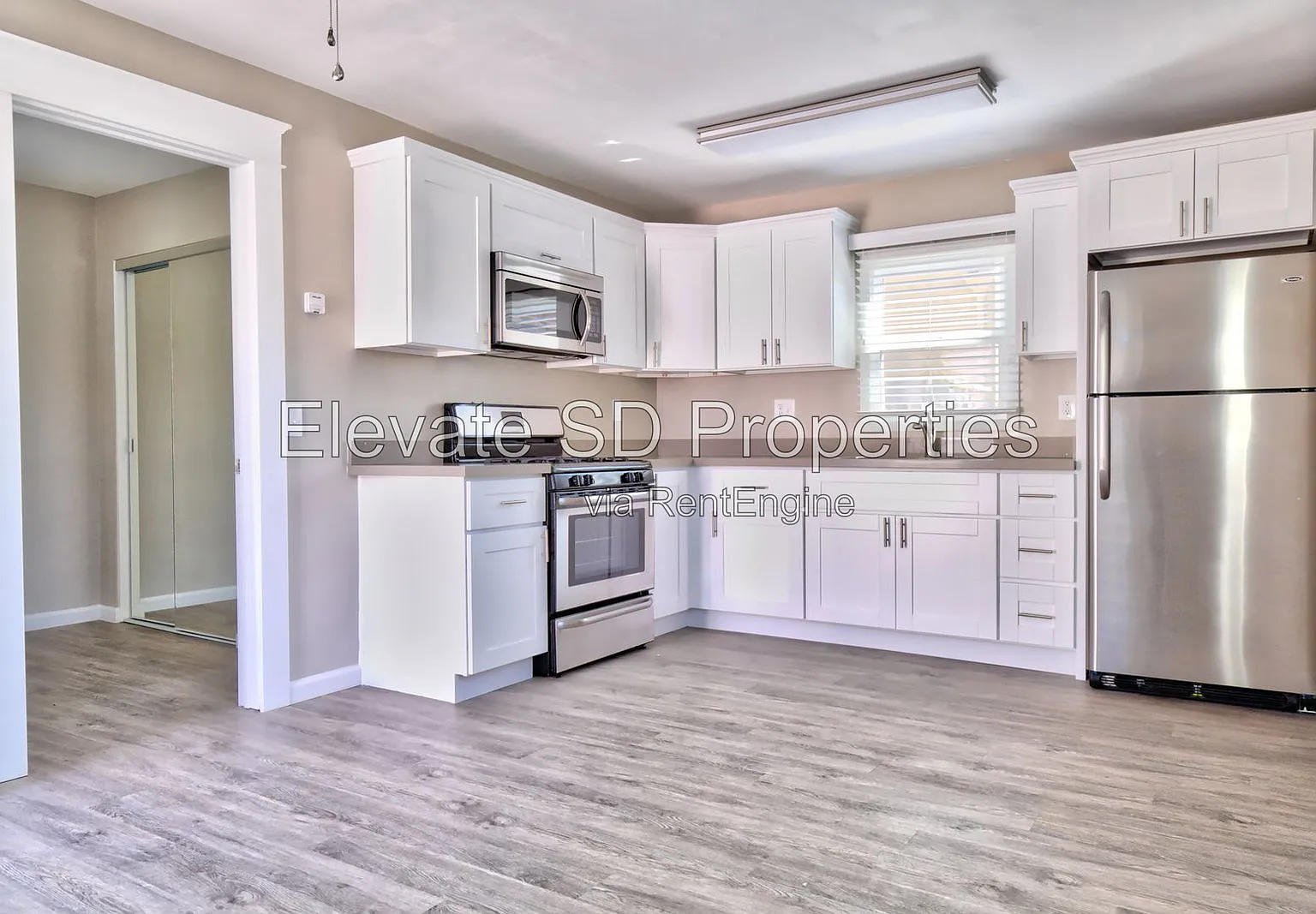 1 bed, 1.0 bath, 400 sqft, $2,295 — Photo 1