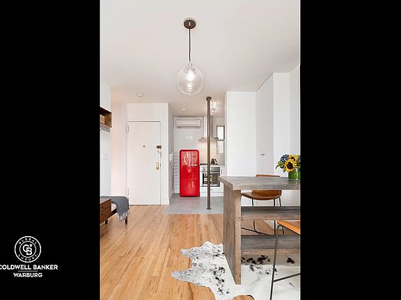 3rd image of 354 W 12th St #4AB