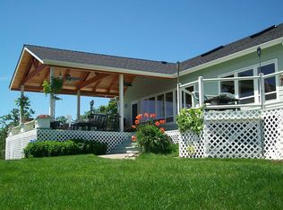 1465 Three Pines Rd, Grants Pass, OR 97526