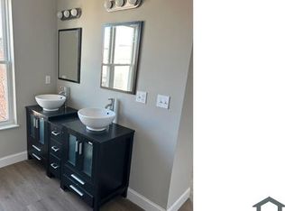 198 Chestnut St APT 3, Chelsea, MA 02150