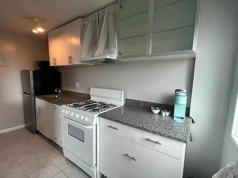2500 N Van Dorn St #1118 — Photo 2
