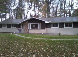 488 W Mapleridge Dr, Stevens Point, WI 54481