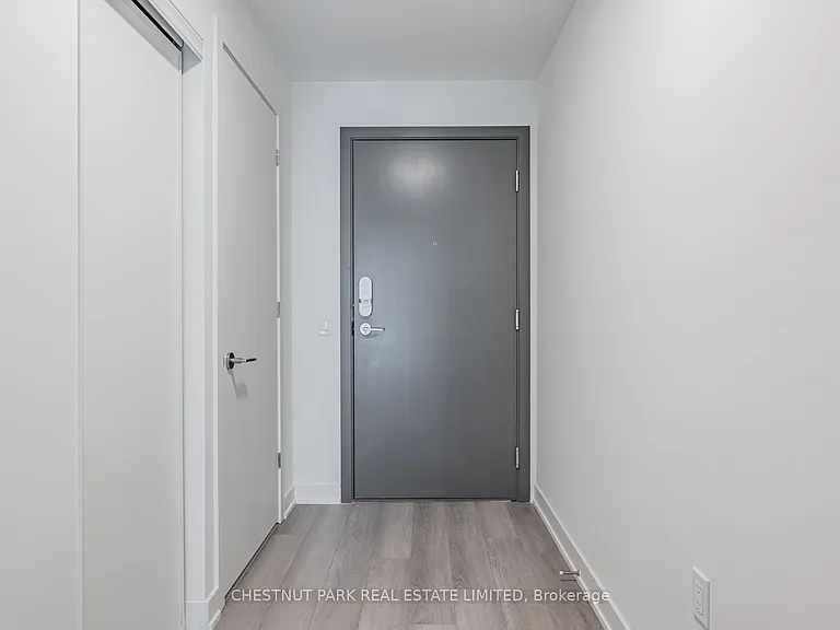 9 Tecumseth St #1102 — Photo 2