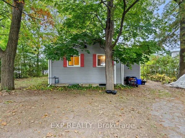 488 Bayview Dr, Ottawa, ON K0A 3M0