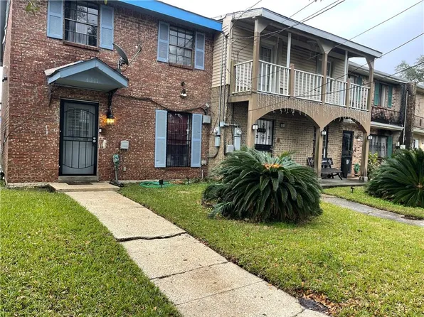 4311 Perlita St, New Orleans, LA 70122