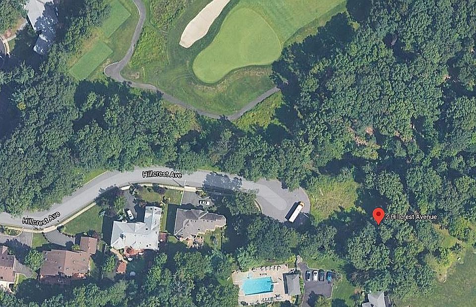 1st image of 2 Hillcrest Ave