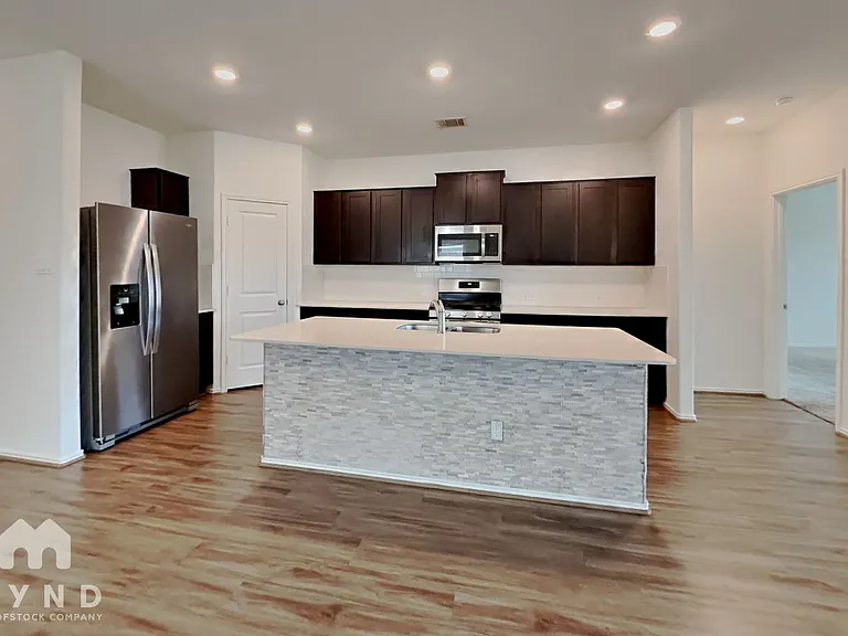 3356 Lauren Nicole Ln — Photo 4