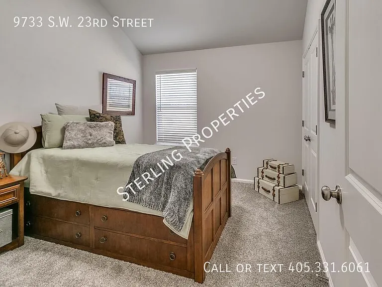 9733 SW 23rd St — Photo 19